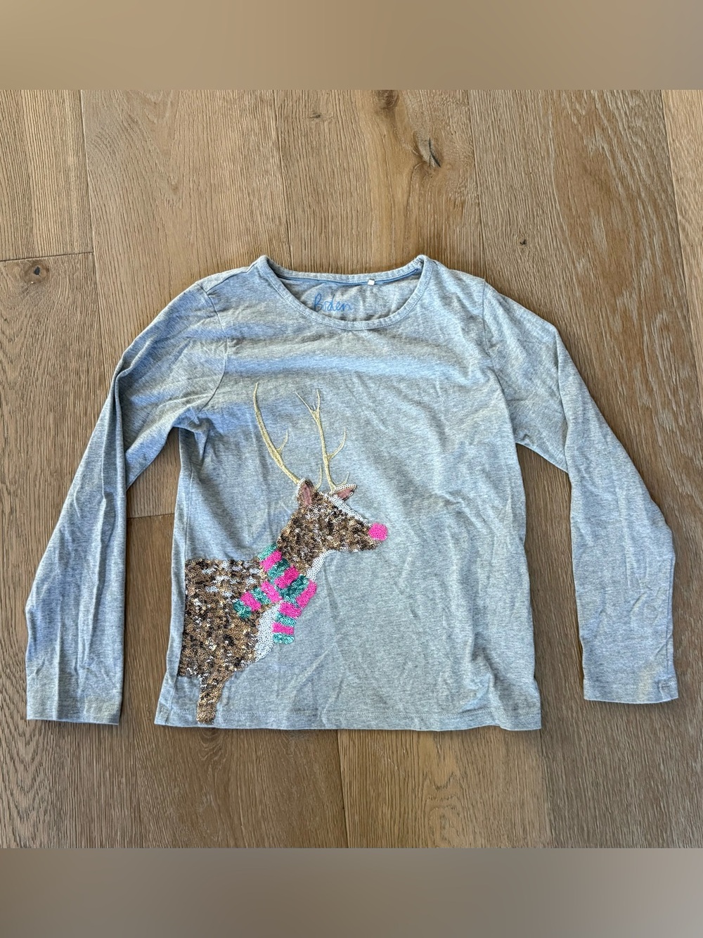 Mini Boden Sequin Reindeer Tee, size 9-10